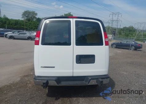 2021 Chevrolet Express Cargo Rwd 2500 Regular Wheelbase Wt from USA, damaged, VIN 1GCWGAF72M1208980